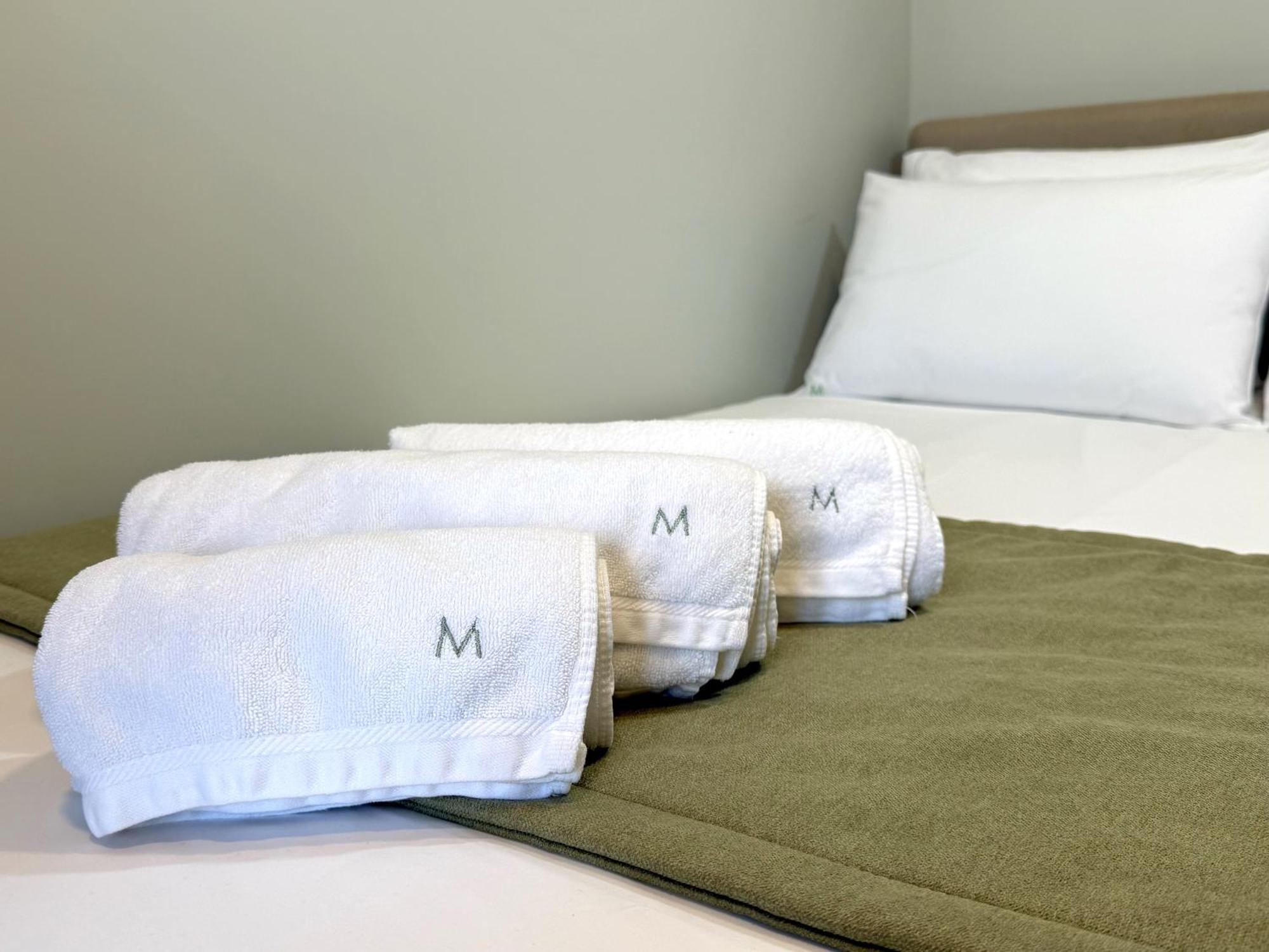 Metropolitan Living - Janelas Verdes Apartment *
