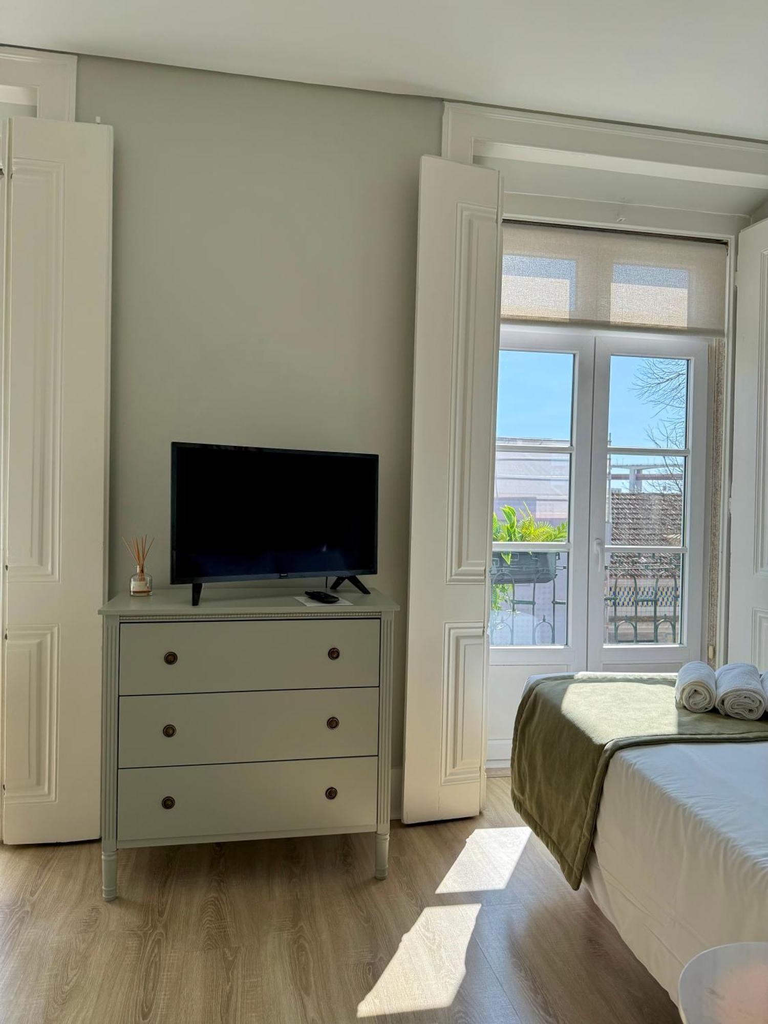 Metropolitan Living - Janelas Verdes Lisbon